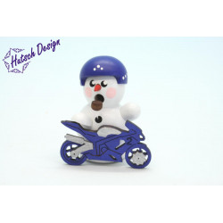Biker weiss mit blauem Motorrad 8cm