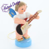 Engel stehend mit E-Gitarre, blaue Flügel