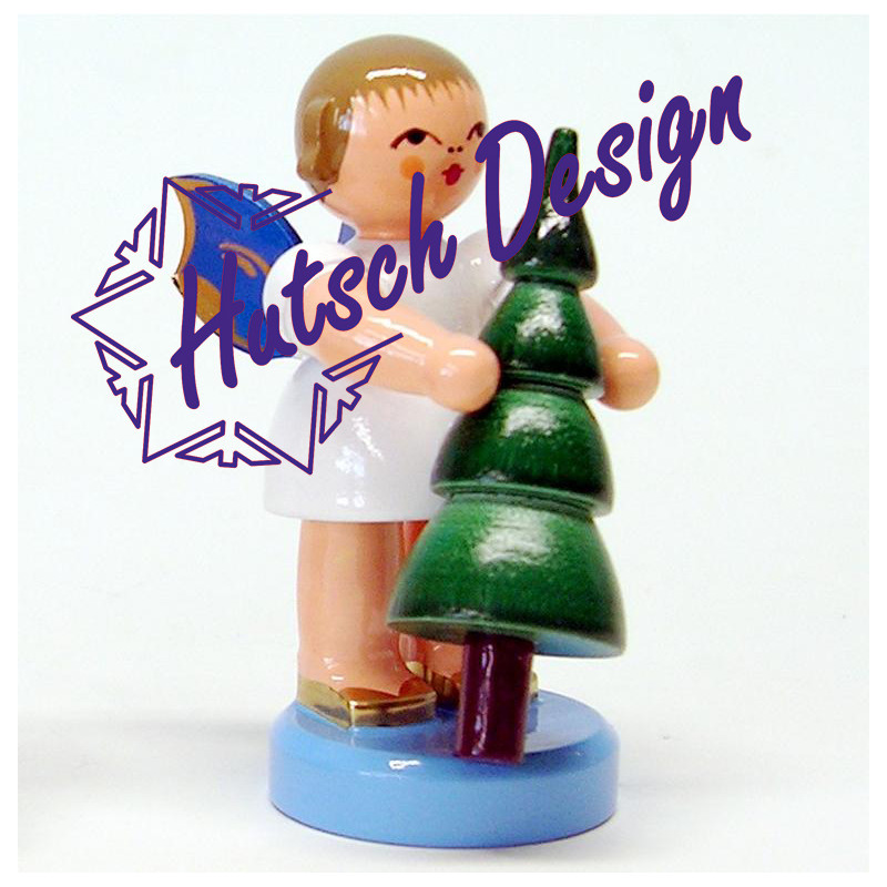 Engel stehend mit Weihnachtsbaum, blaue Flügel