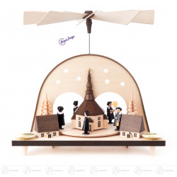 Pyramide mit Seiffener...