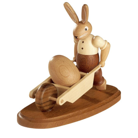 Hase mit Schubkarre