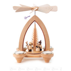 Pyramide mit Weihnachtsmann...