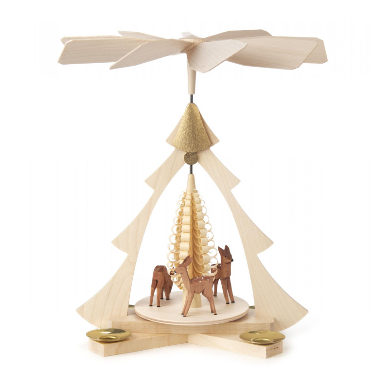 Pyramide mit Rehen