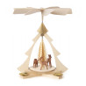 Pyramide mit Rehen