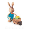 Osterhase »Stupsi« mit Schubkarre