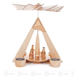 Pyramide mit Christi Geburt...