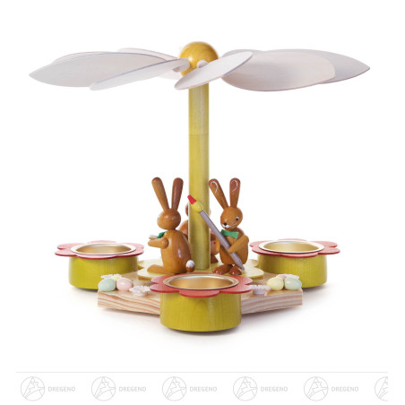 Pyramide mit Hasen, für Teelichte