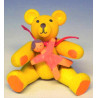 Spielbär sitzend mit Puppe  4 cm