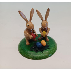 2 Hasen auf Sockel Osterschnäppchen