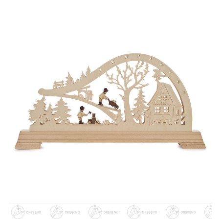 Schwibbogen Waldhütte mit Waldarbeiter und LED Beleuchtung 32x63cm