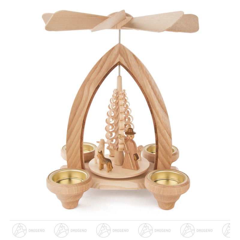 Pyramide mit Schäferei für Teelichte