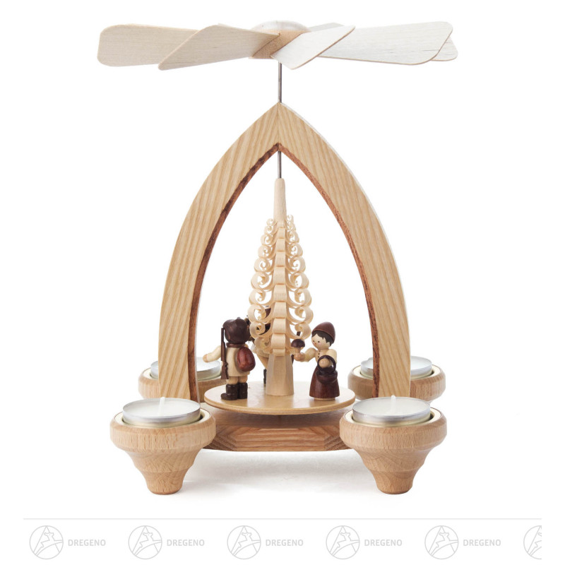 Pyramide mit Waldleuten, für Teelichte