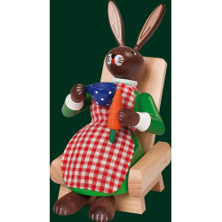 Häsin im Lehnstuhl  14 cm