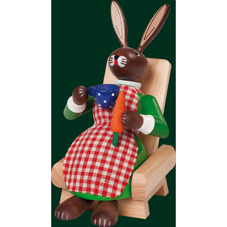 Häsin im Lehnstuhl  14 cm