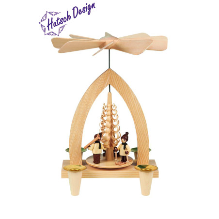 Pyramide mit Winterkinder