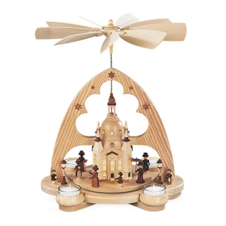 Bogenpyramide Frauenkirche, natur