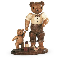 Bärenvater mit spielendem Kind