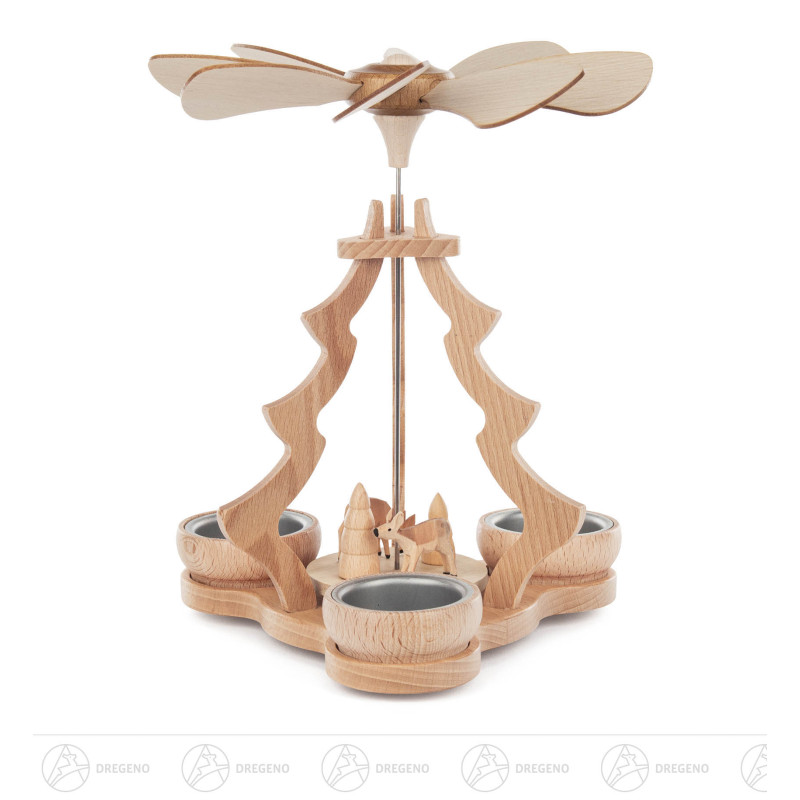 Pyramide mit Rehen, für Teelichte