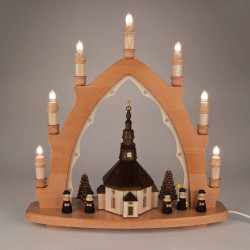 Schwibbogen mit Seiffener Kirche und Kurrende, elektrisch beleuchtet, innenbeleuchtete Kirche