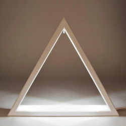 Beleuchtetes Dreieck weiß 35cm mit LED Band 12V/Trafo 100-240V 35x40cm